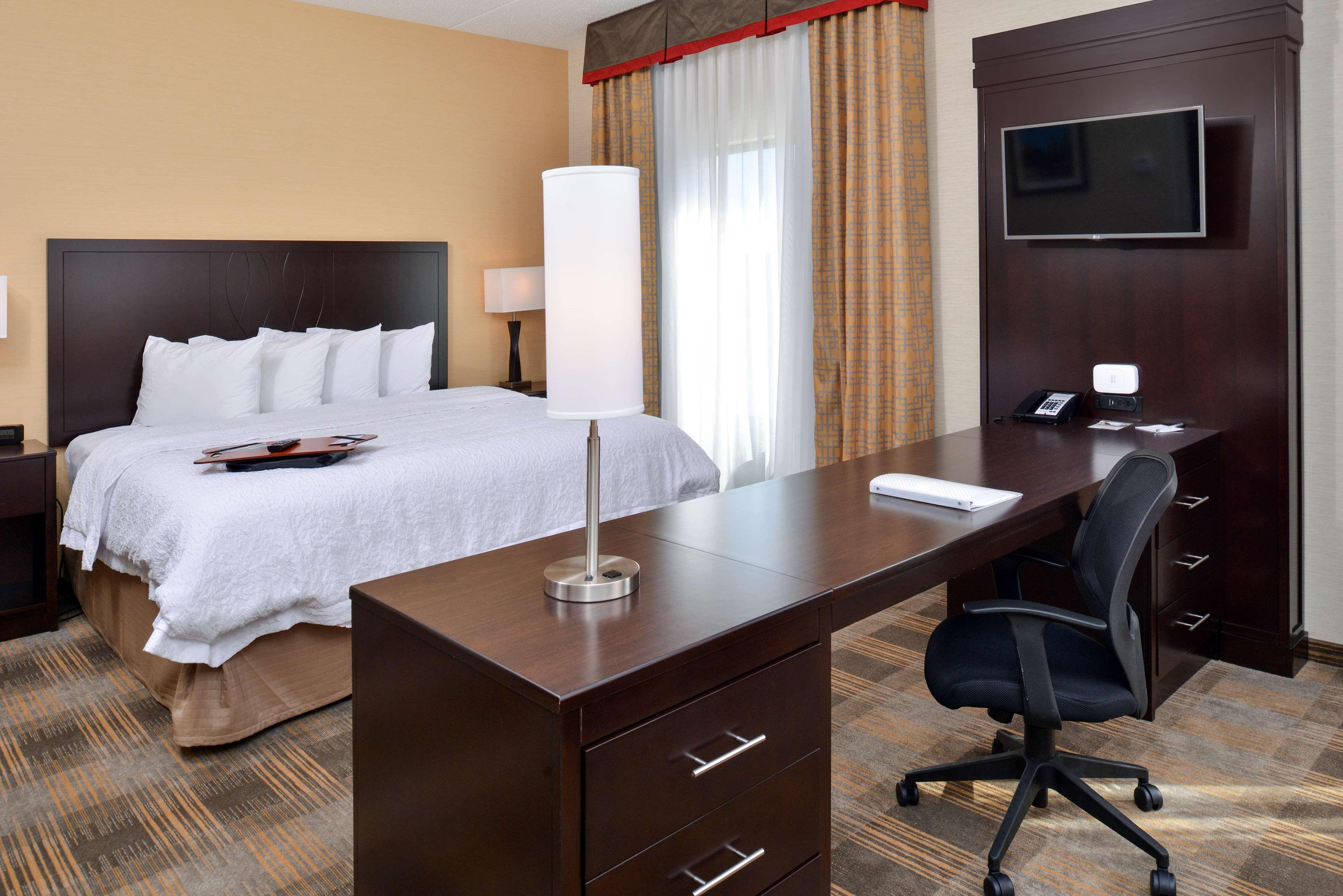Hampton Inn & Suites California University-Pittsburgh Coal Center Eksteriør bilde
