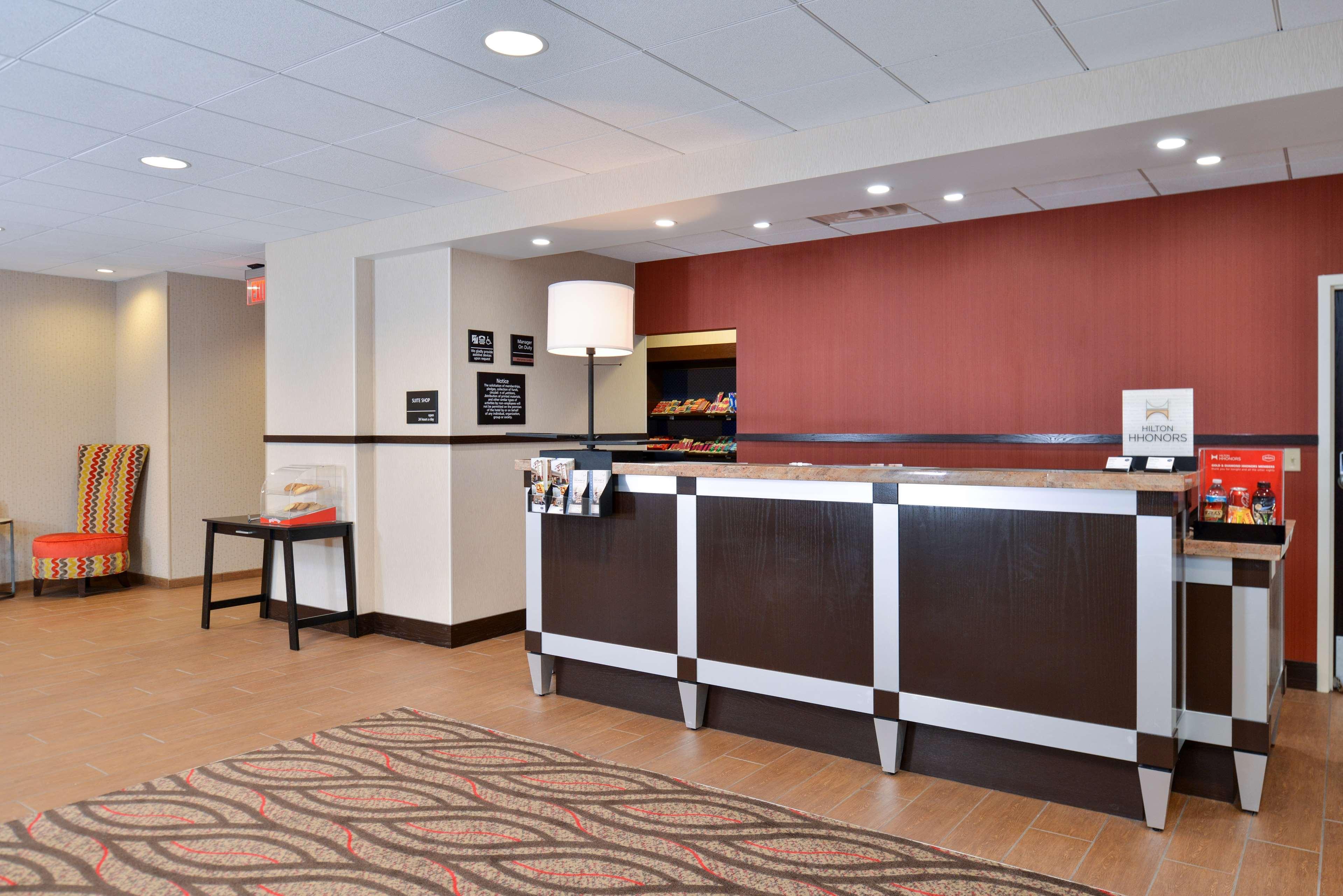 Hampton Inn & Suites California University-Pittsburgh Coal Center Eksteriør bilde