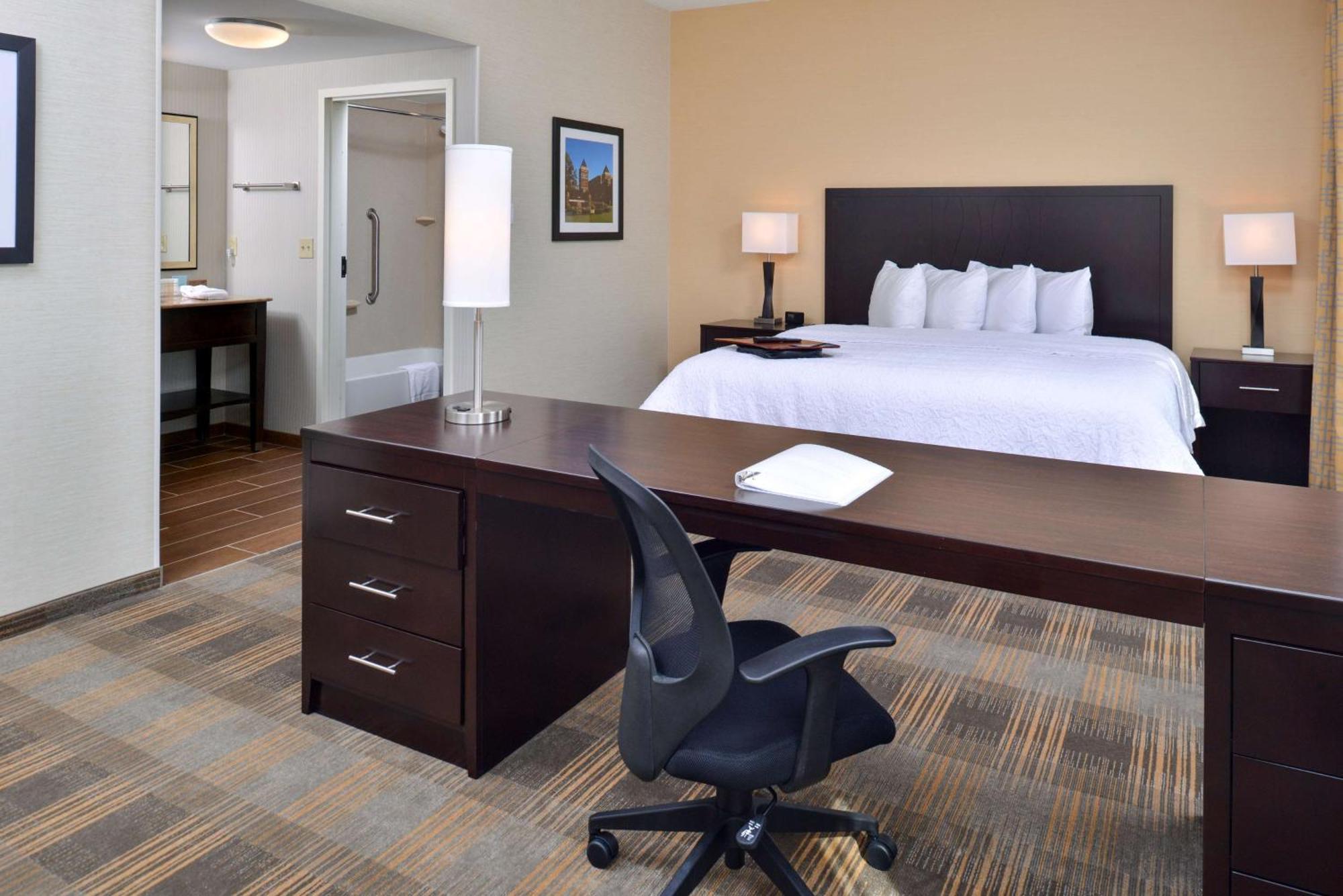 Hampton Inn & Suites California University-Pittsburgh Coal Center Eksteriør bilde