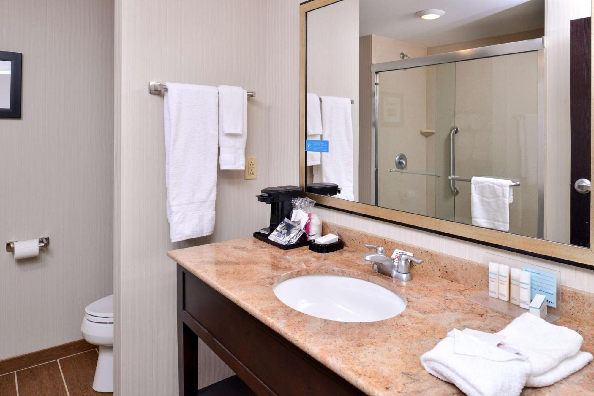 Hampton Inn & Suites California University-Pittsburgh Coal Center Eksteriør bilde